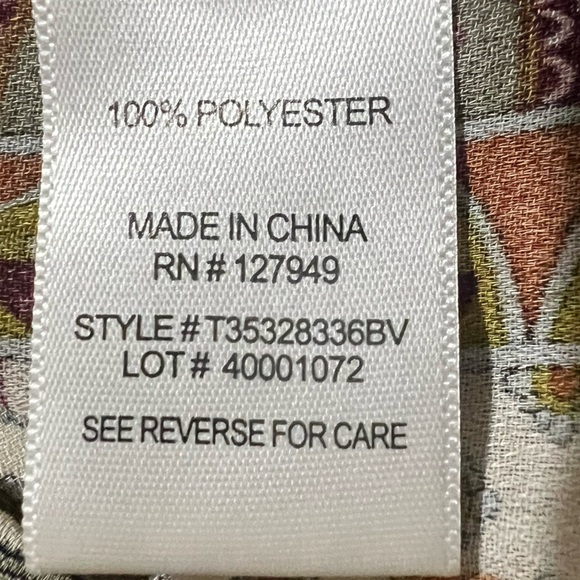 Floral & Ivy Top, Medium - Picture 7 of 12